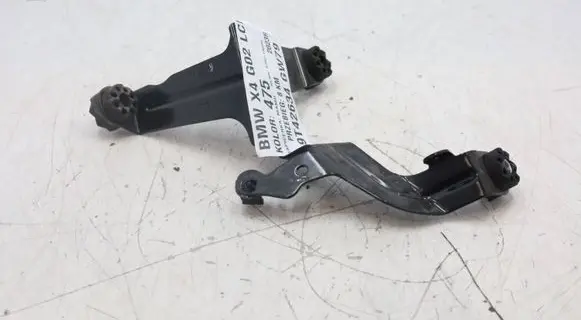 BMW X4 G02 Fender mounting bracket 6871296MWK160626 6871296