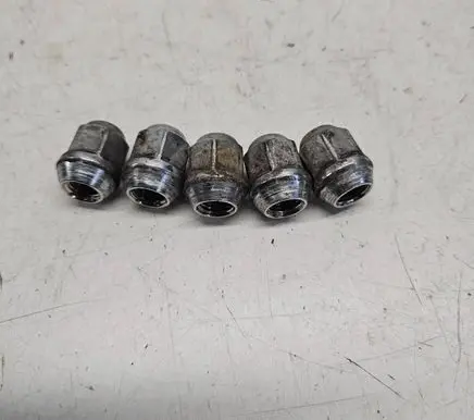 Opel Antara Nuts/bolts 