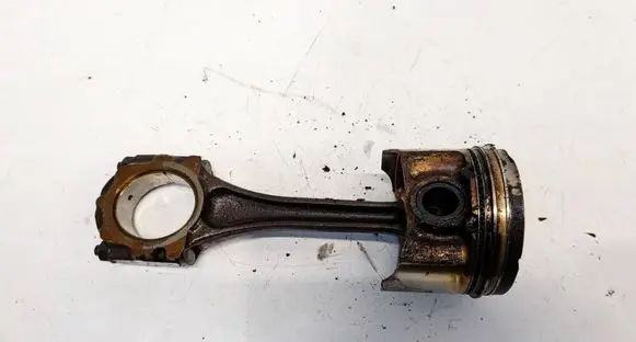 Mazda 323 Piston with connecting rod 