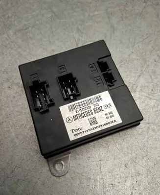 Mercedes-Benz E W211 Comfort/convenience module 2115452132