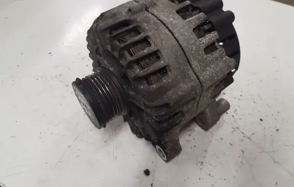Peugeot 807 Generator/alternator 9661544880 2543457A