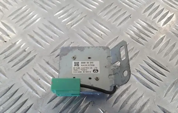 Mazda CX-3 Aerial GPS antenna D09H66DY0