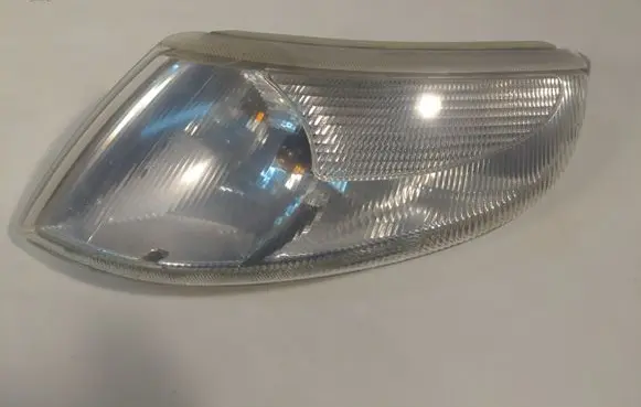Saab 9-5 Front indicator light