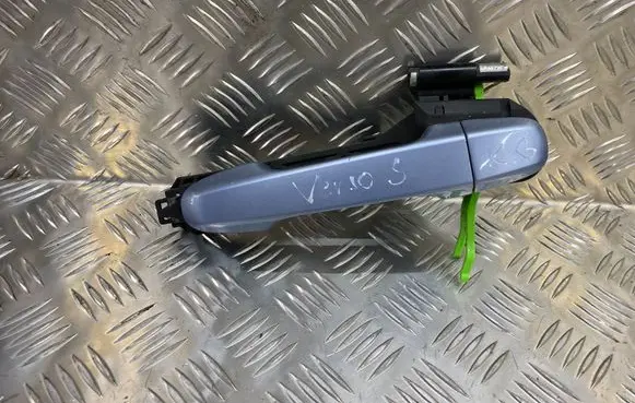 Toyota Verso-S Rear door exterior handle