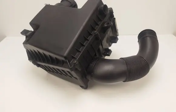 Volkswagen Amarok Air filter box 2H0129620