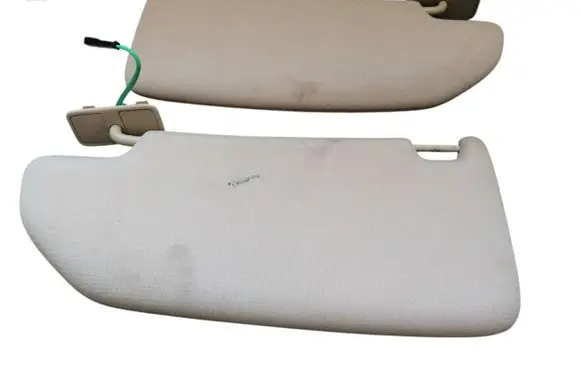 Volvo XC70 Sun visor