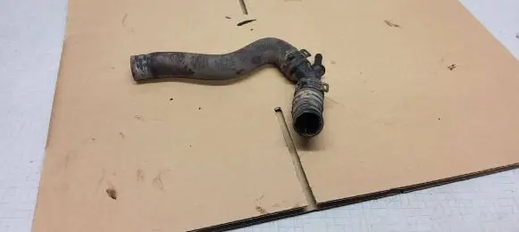 Volkswagen Transporter - Caravelle T5 Engine coolant pipe/hose 7H0122157H 1J0121087D