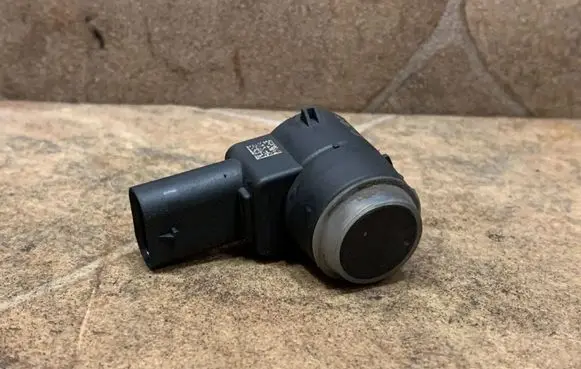 Mercedes-Benz CLS C218 X218 Parking PDC sensor A2125420018