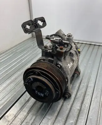 BMW 5 F10 F11 Air conditioning (A/C) compressor (pump) 9223694