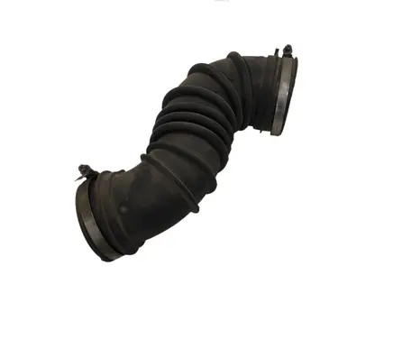 Air intake hose/pipe