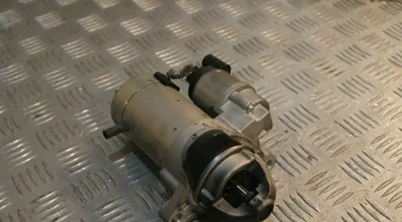 Opel Karl Starter motor 12653611
