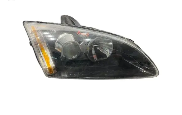 Ford Focus Headlight/headlamp 