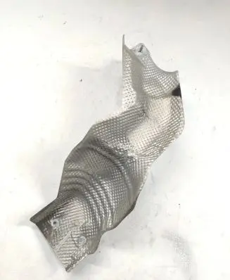 Nissan Juke I F15 Exhaust heat shield