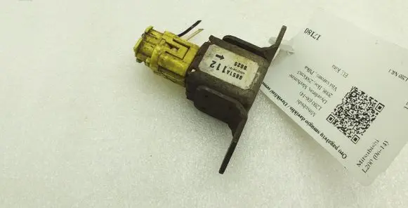 Mitsubishi L200 Airbag deployment crash/impact sensor 8651A112