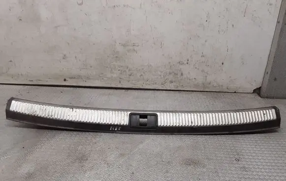 Audi A4 S4 B7 8E 8H Trunk/boot sill cover protection 8E9864483C