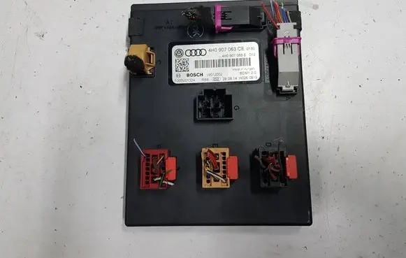 Audi A6 S6 C7 4G Comfort/convenience module 4H0907063CEIAUTOPI 4H0907063CE 4H0907063E