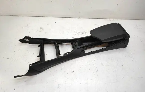 BMW 1 E81 E87 Center console 7122225
