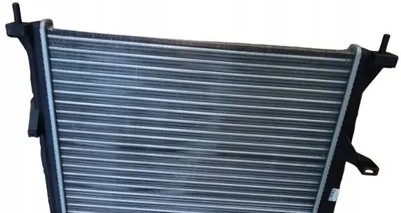 Renault Clio III Coolant radiator