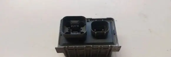 Opel Astra J Glow plug pre-heat relay 55574293 0522122601