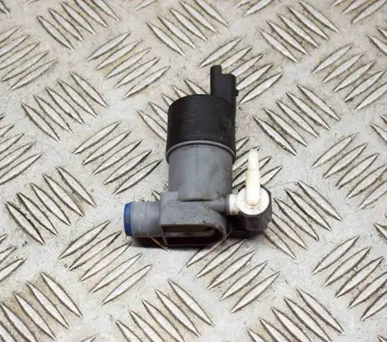 Nissan Qashqai Windscreen/windshield washer pump 9641563880 9641563980
