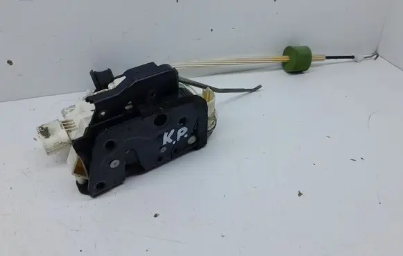 Audi A6 S6 C6 4F Front door lock