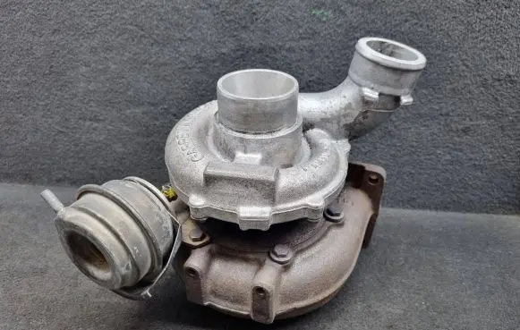Audi A6 S6 C5 4B Turbo 059145701C VNT20 059145654AM