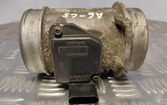 Audi A6 S6 C5 4B Throttle valve 059906461D