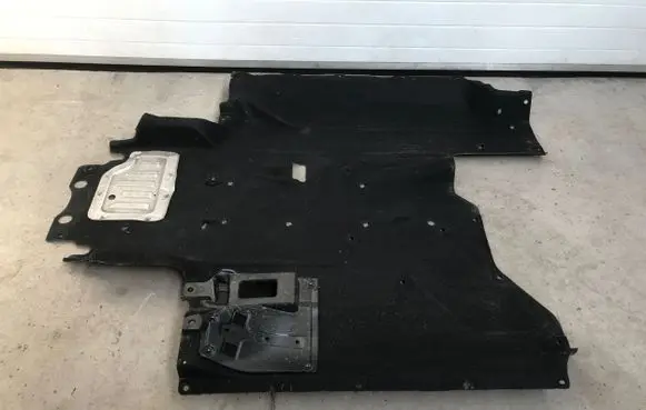 Honda ZR-V Center/middle under tray cover 746203V0000