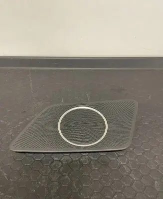 Side speaker trim/cover