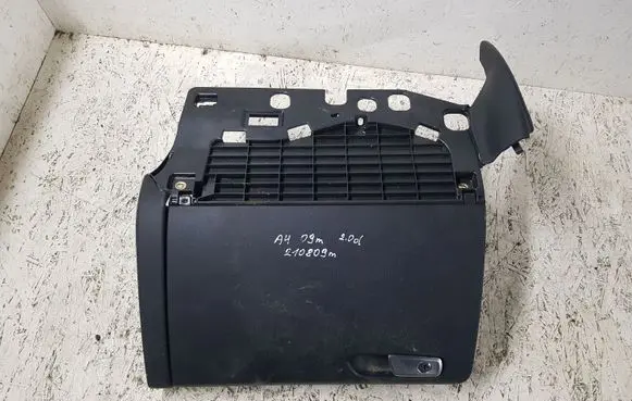 Audi A4 S4 B8 8K Glove box 8K1857035