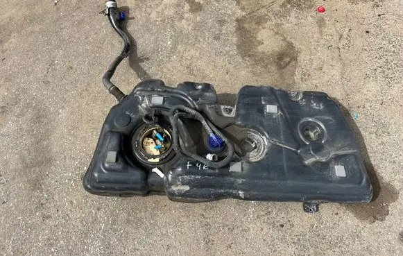 BMW 2 F46 Fuel tank 734833114