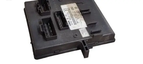 Audi A6 S6 C6 4F Comfort/convenience module 4F0907279 4F0910279 F005V00384