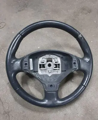 Peugeot 3008 I Steering wheel 96866138ZE CV351350ZE