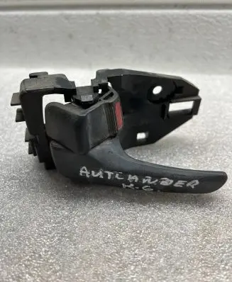 Mitsubishi Outlander Rear door interior handle