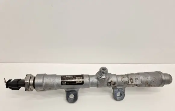 Peugeot 3008 II Fuel main line pipe 9821399680 0445214361 006899L