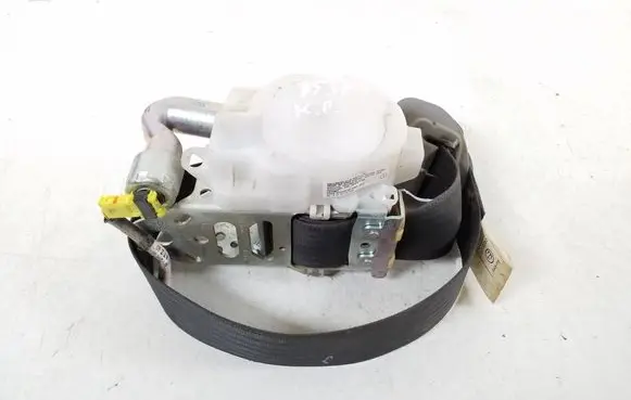Toyota RAV 4 (XA30) Front seatbelt 73220-42140