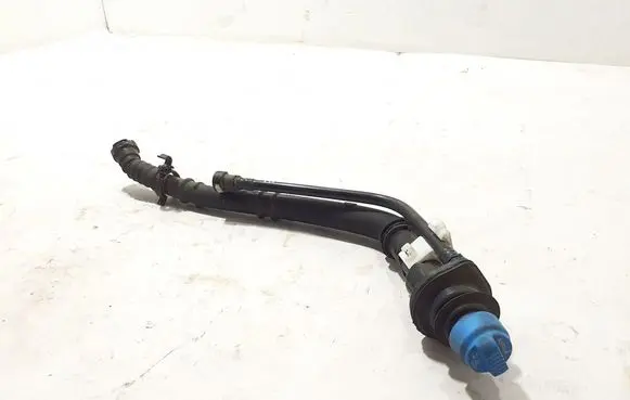 Nissan Qashqai Fuel tank filler neck pipe 20421HV80A
