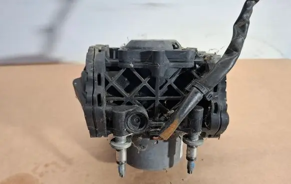 Volvo V60 Vacuum pump 31362373