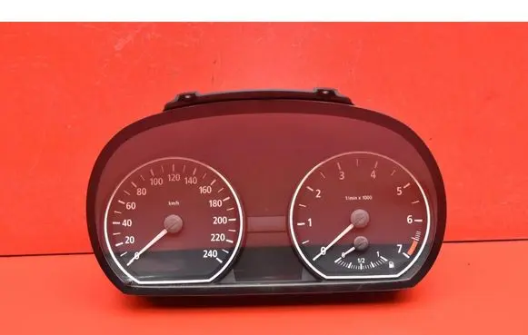 BMW 1 E81 E87 Speedometer (instrument cluster) 6974645