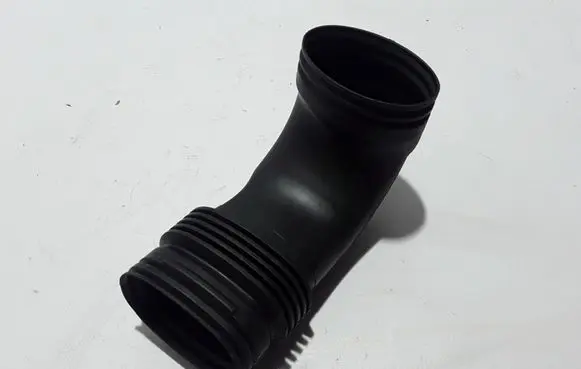 Renault Espace V (RFC) Air intake duct part 165550842R