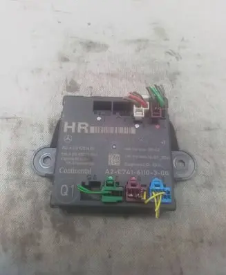 Mercedes-Benz E W212 Door control unit/module A2129008427