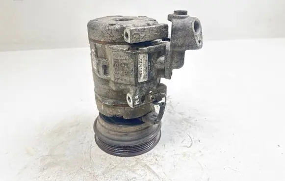Toyota RAV 4 (XA20) Air conditioning (A/C) compressor (pump) 4472204303 HFC134A 10S15L