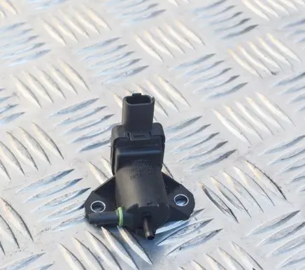 Peugeot 308 Turbo solenoid valve 9688124580