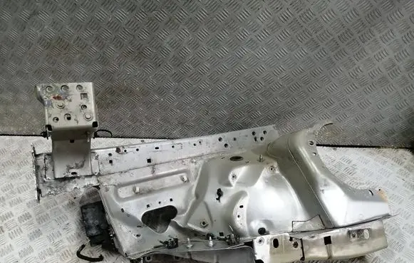 Peugeot 508 RXH Front quarter panel 