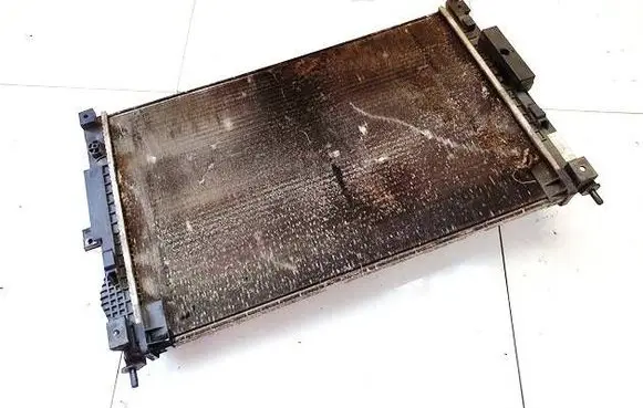 Citroen C4 II Picasso Coolant radiator 9809141780 m155196h