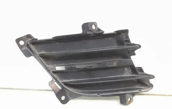 Mazda 6 Front bumper lower grill GS7T50C12