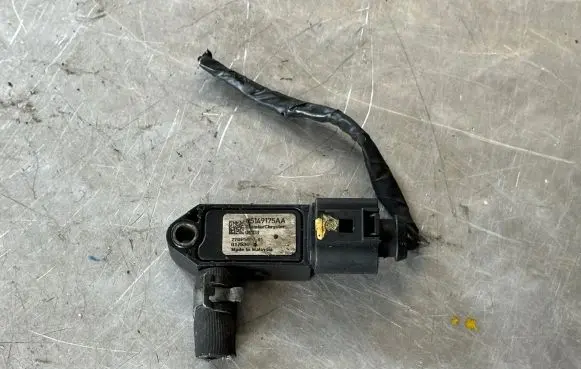 Dodge Journey Air pressure sensor 05149175AA