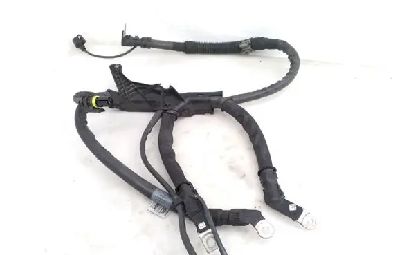 Mercedes-Benz E W213 Wires (generator/alternator) A2135409616