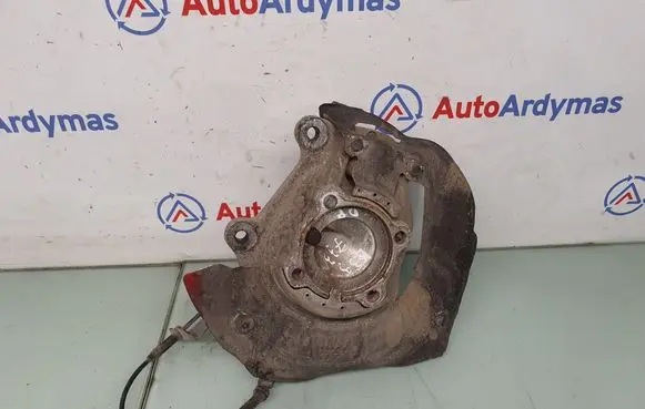 BMW 5 E39 Front wheel hub spindle knuckle 1092854 31211092854