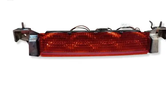 Chevrolet HHR Third/center stoplight 15287657 7071120141538